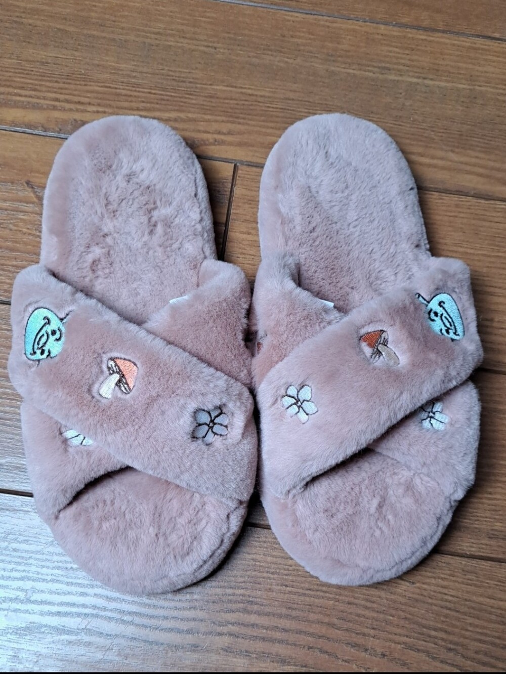 EUC Dreamworks Shrek Pink Slippers Plush 10 L/XL